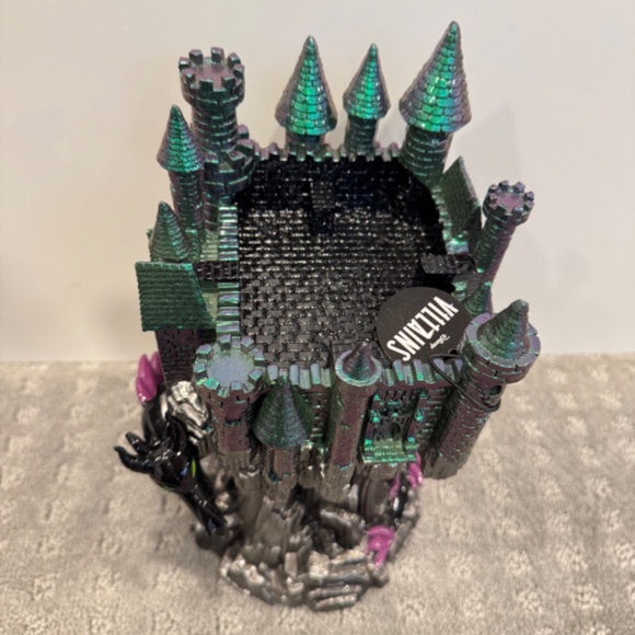 Bath and Body Works Villains Maleficent Dragon Castle Pedestal | NWT - Picture 2 of 5